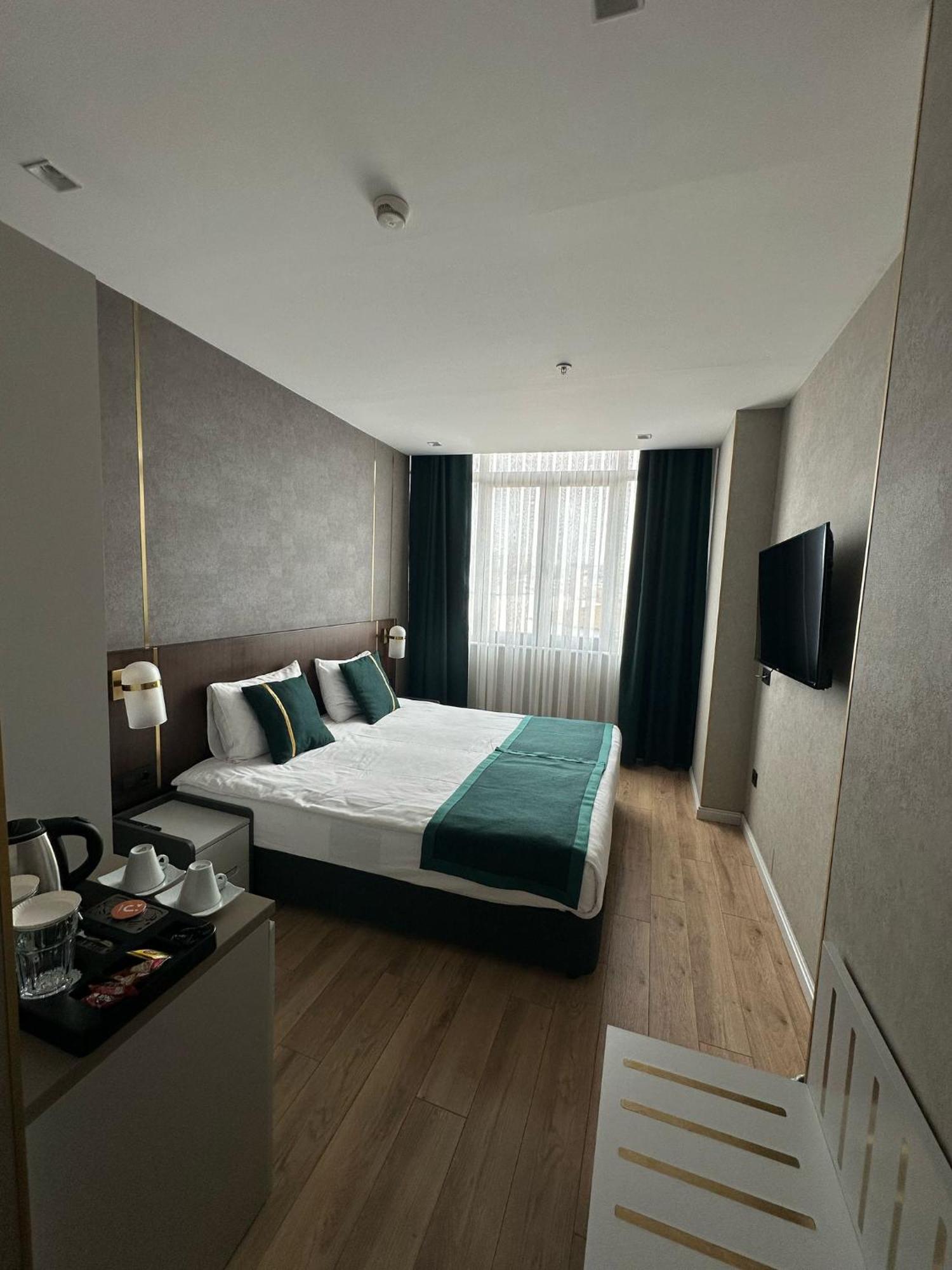 Costera Otel 4*